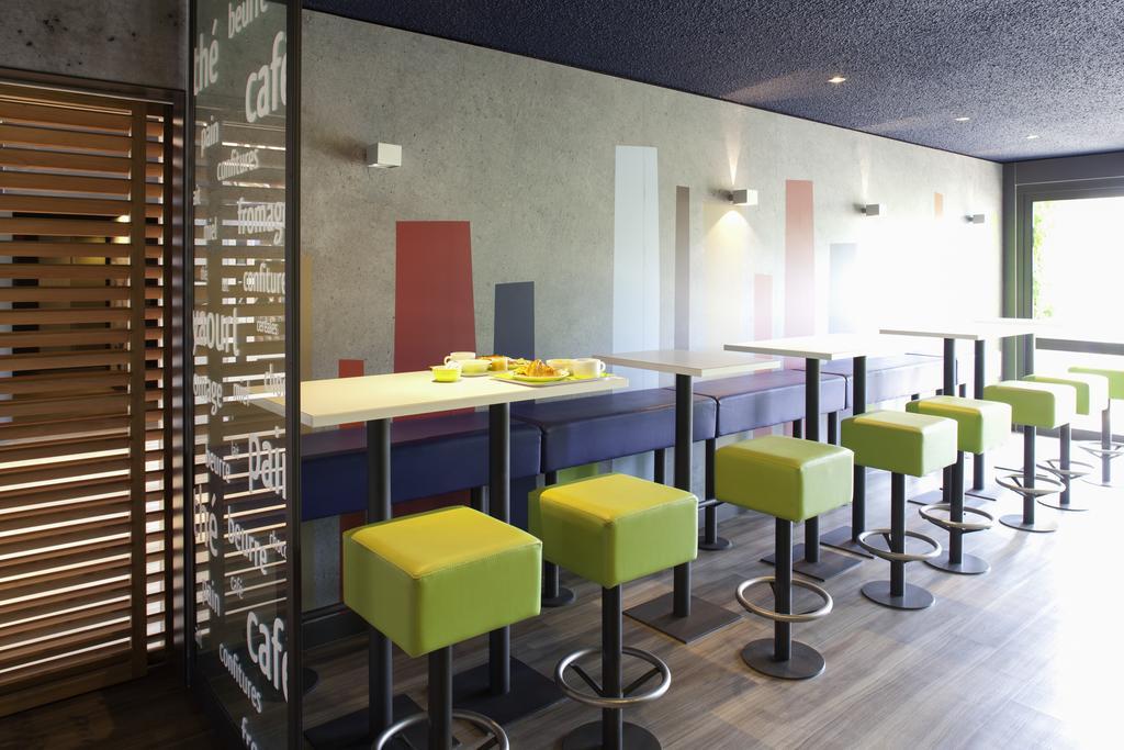 Ibis Budget Tarbes Eksteriør bilde
