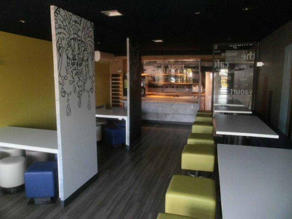 Ibis Budget Tarbes Eksteriør bilde